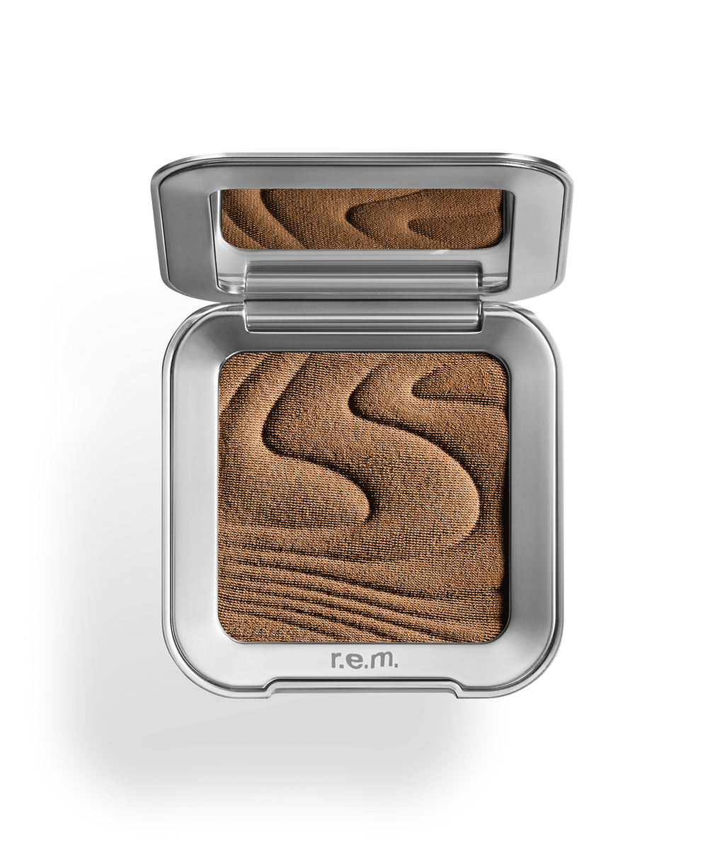 satin matte bronzer