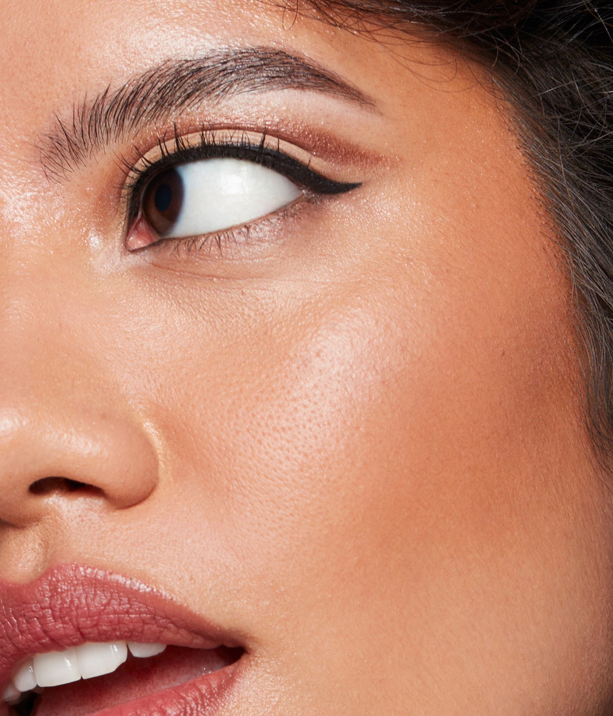 satin matte bronzer