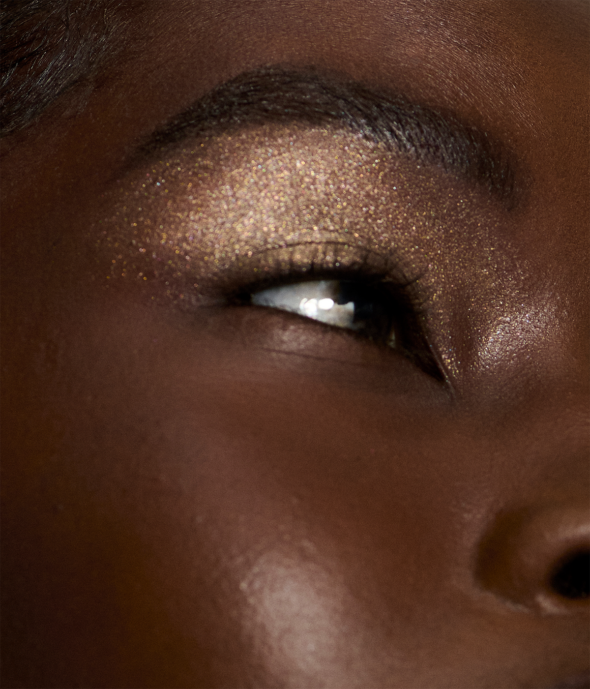 starlet lustrous liquid eyeshadow