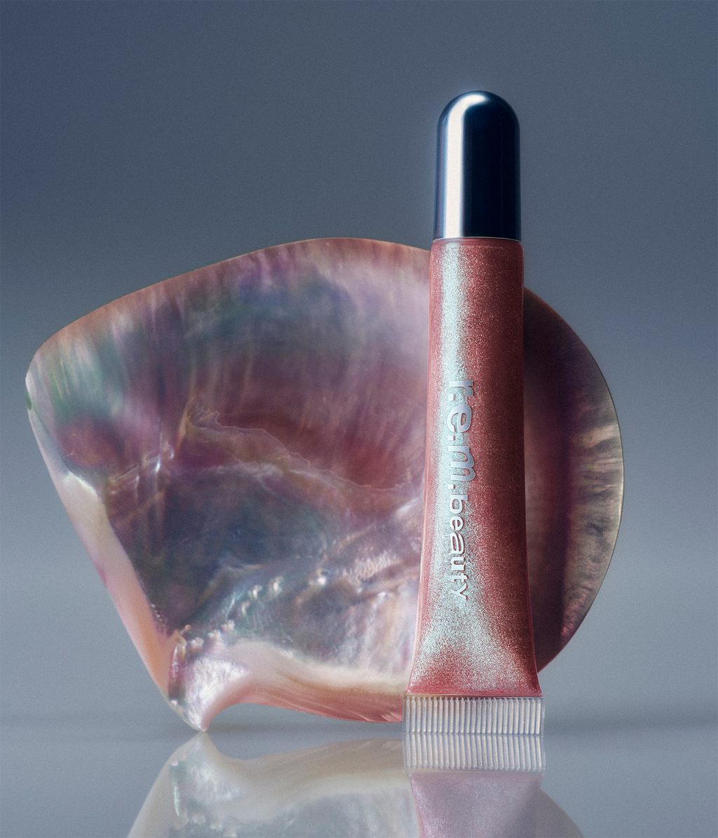 plumping lip gloss
